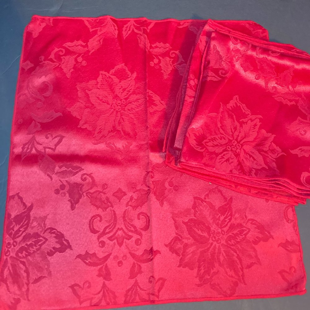 Elrene Home Christmas Napkin Set- Homewear Holiday Set- 10 Available! 60 % Off